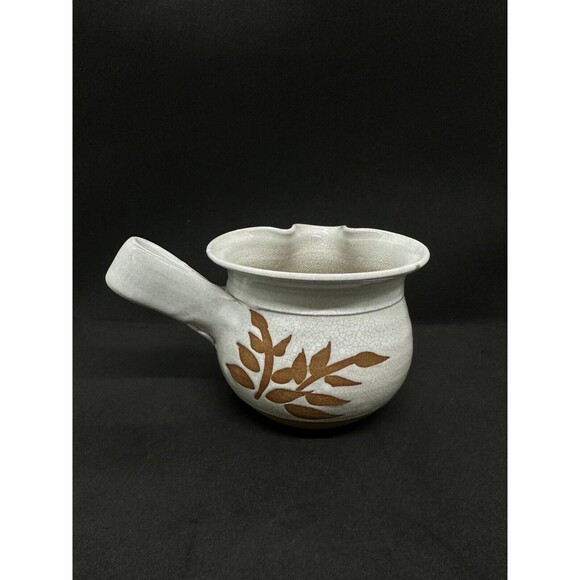 Handmade Studio Pottery Creamer Crackle Glaze Tan Leaves Cream Pinch Pot Pitcher - Picture 1 of 10